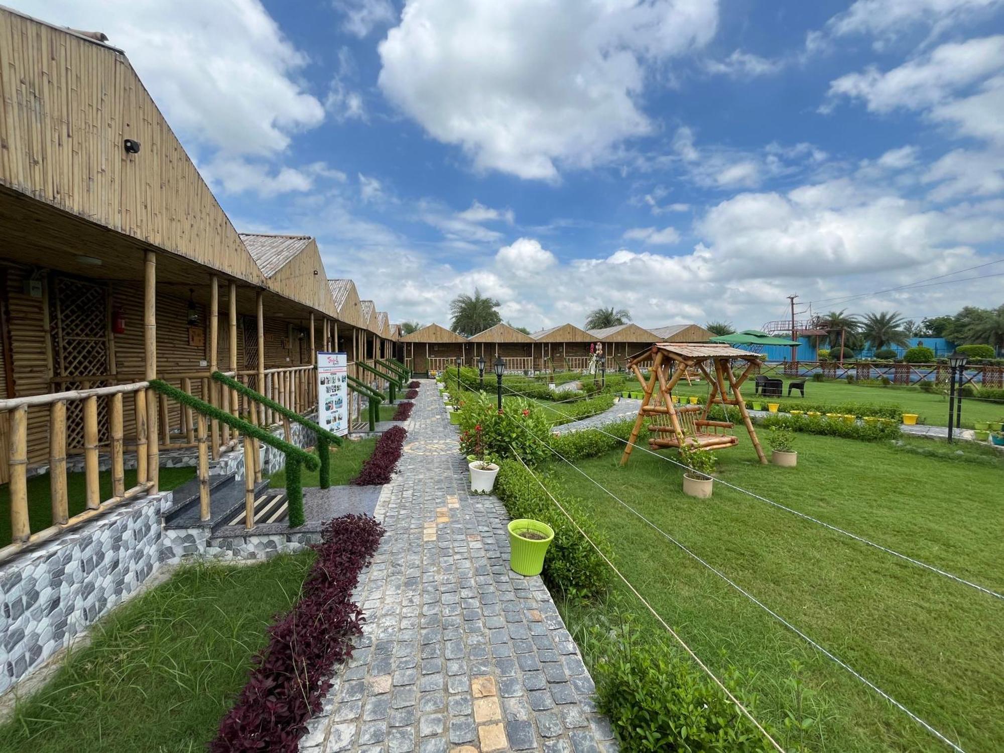 Gopika Resort Vrindāvan 외부 사진