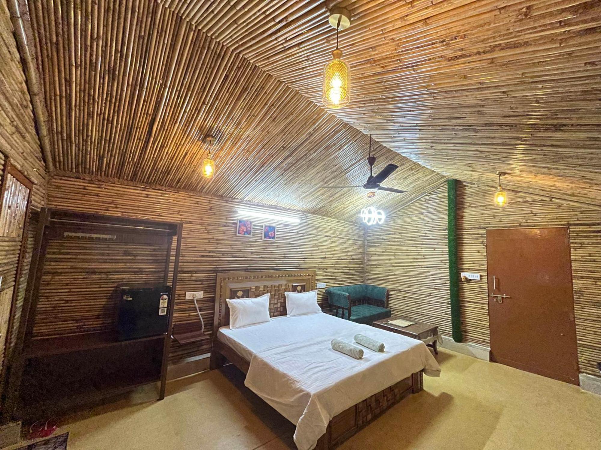 Gopika Resort Vrindāvan 외부 사진